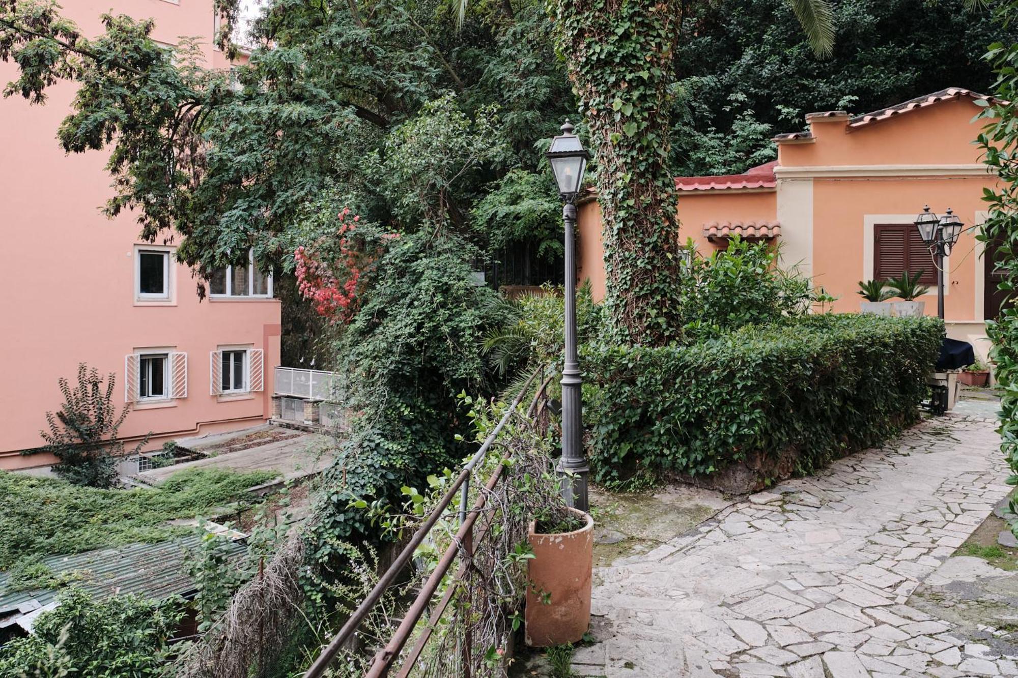 Trastevere- Flat Con Giardino, Ac, Wi-Fi & Netflix Řím Exteriér fotografie