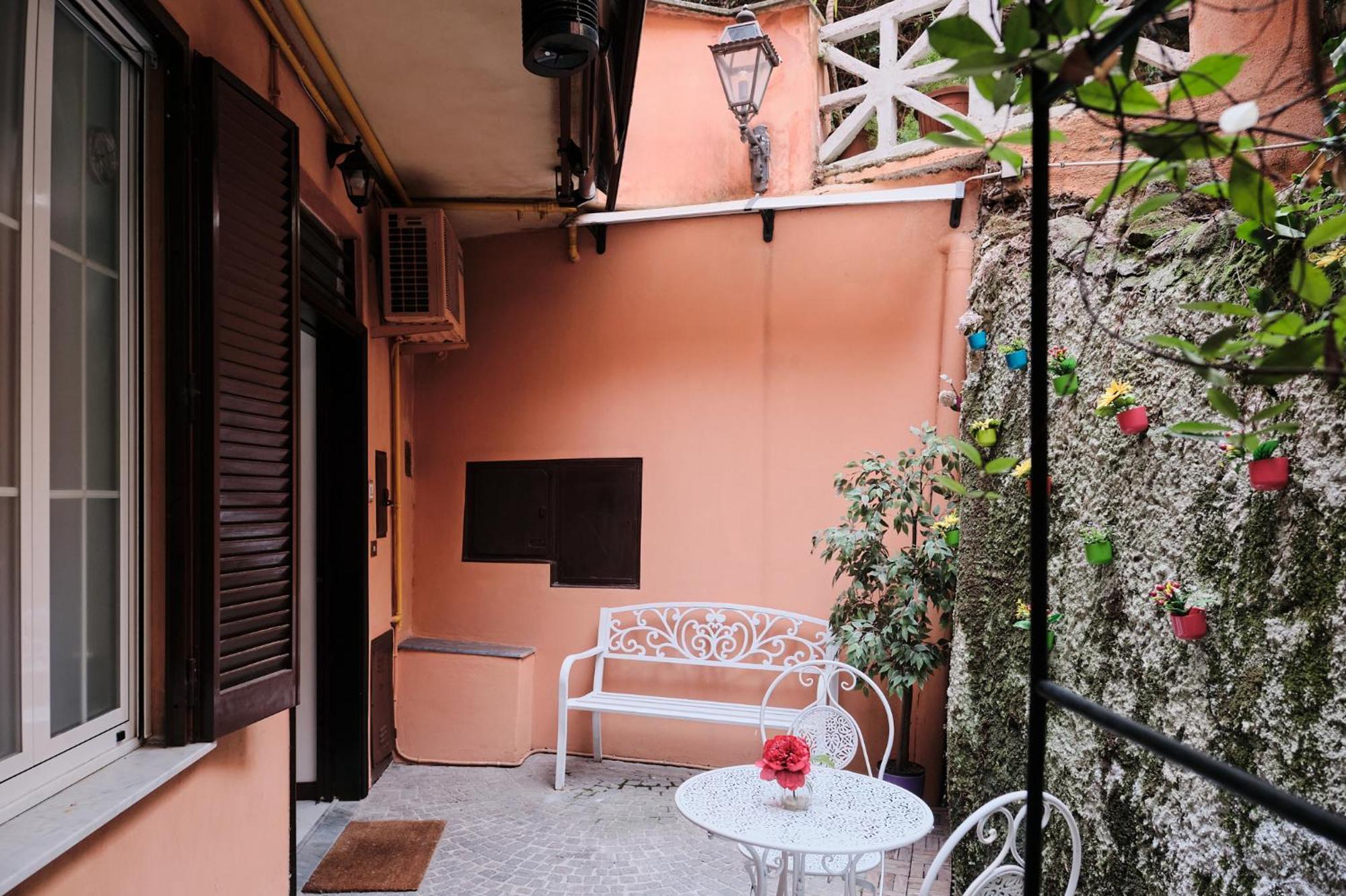 Trastevere- Flat Con Giardino, Ac, Wi-Fi & Netflix Řím Exteriér fotografie