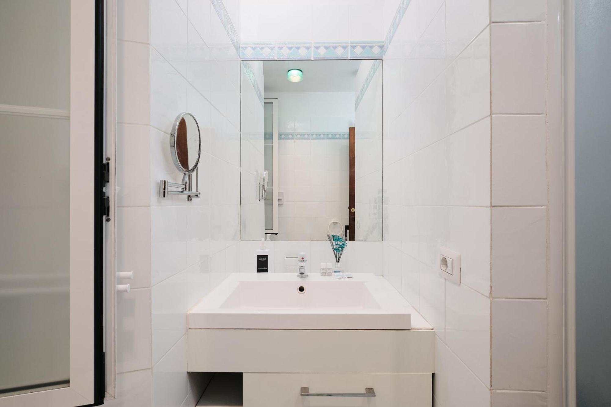 Trastevere- Flat Con Giardino, Ac, Wi-Fi & Netflix Řím Exteriér fotografie